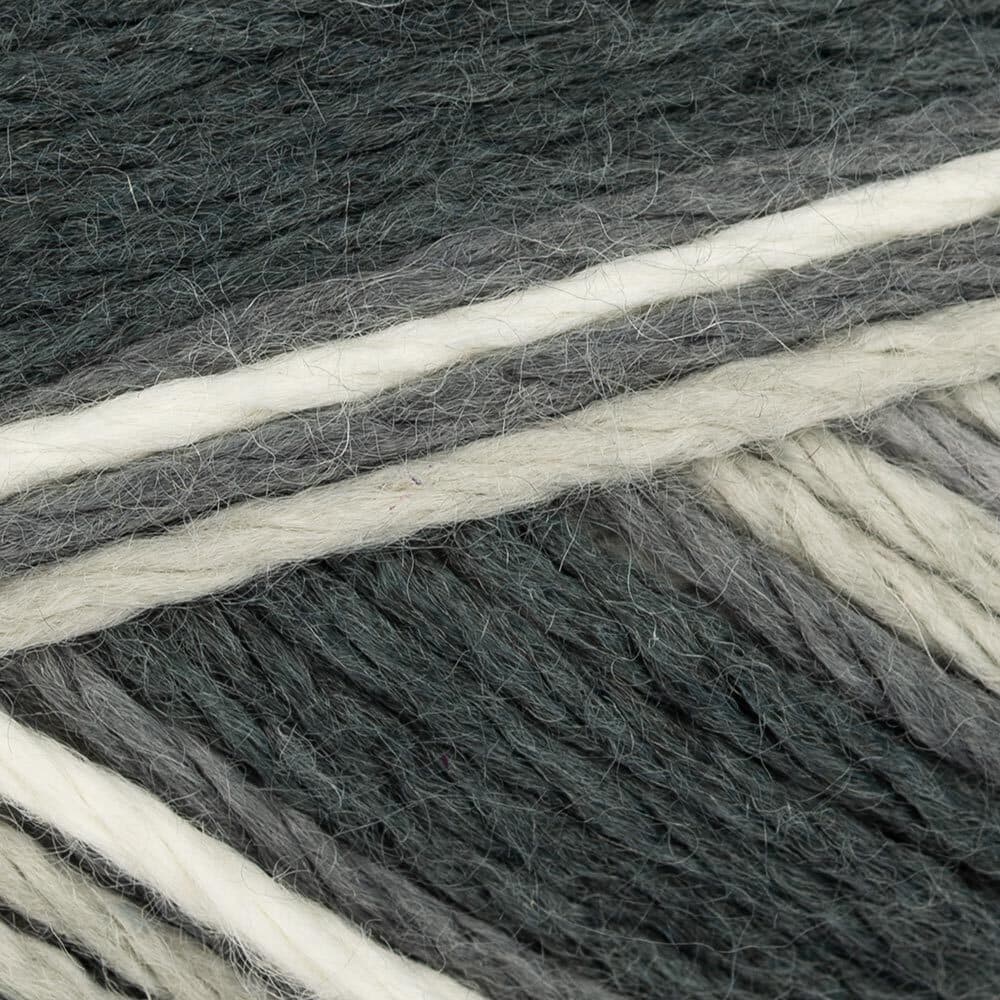 King Cole Quartz Super Chunky