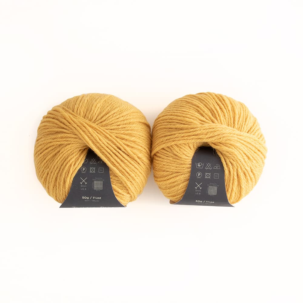 Debbie Bliss British Wool Aran Cabled Bobble Hat 2 Ball Knitting Kit